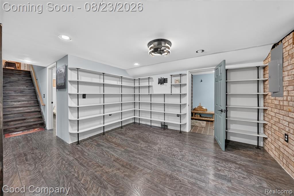 2145 Cole Road Lake Orion, MI 48362 - Photo 40 of 74 Gallery Image 40