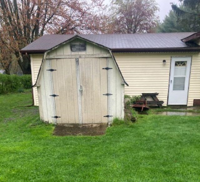 7250 Riegler Street Grand Blanc, MI 48439 - Photo 7 of 34 50174172-61cb4278-f6ab-4a7c-a81f-9c20ab4e4944.JPG