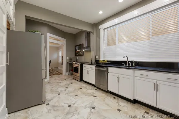 $499,500 | 922 East Spring Street, New Albany, IN 47150