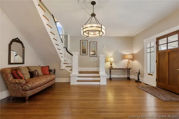 $499,500 | 922 East Spring Street, New Albany, IN 47150