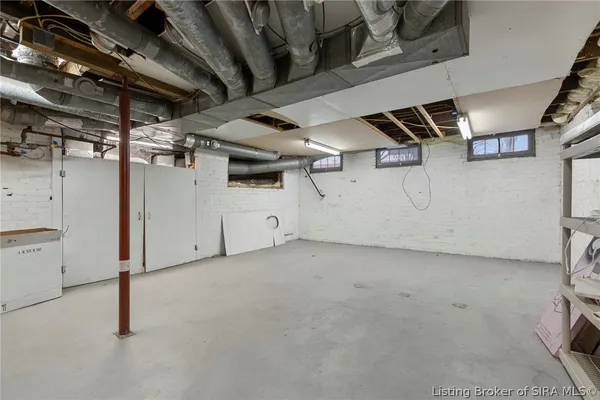 $499,500 | 922 East Spring Street, New Albany, IN 47150