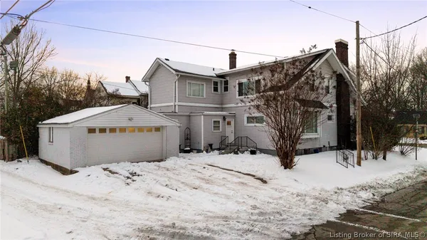 $499,500 | 922 East Spring Street, New Albany, IN 47150