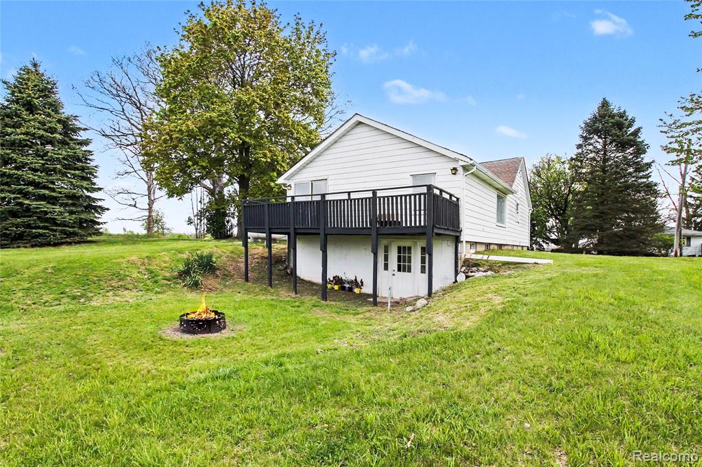 9433 East Lovejoy Road Perry, MI 48872 - Photo 22 of 29
