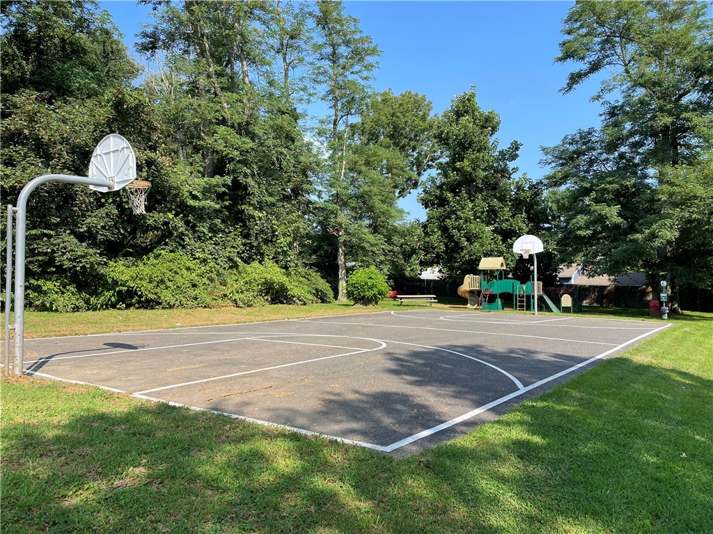 8 6th Street Warren, RI 02885 - Photo 33 of 41 Just steps away are basketball courts, and playground area.