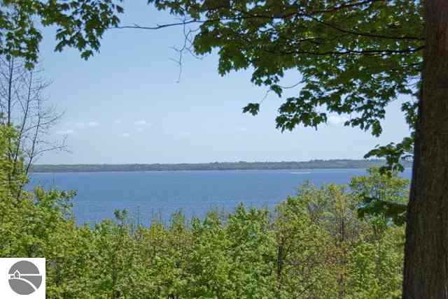 940 South Ridgeview Trail Suttons Bay, MI 49682 - Photo 2 of 15 1704418-1.JPG