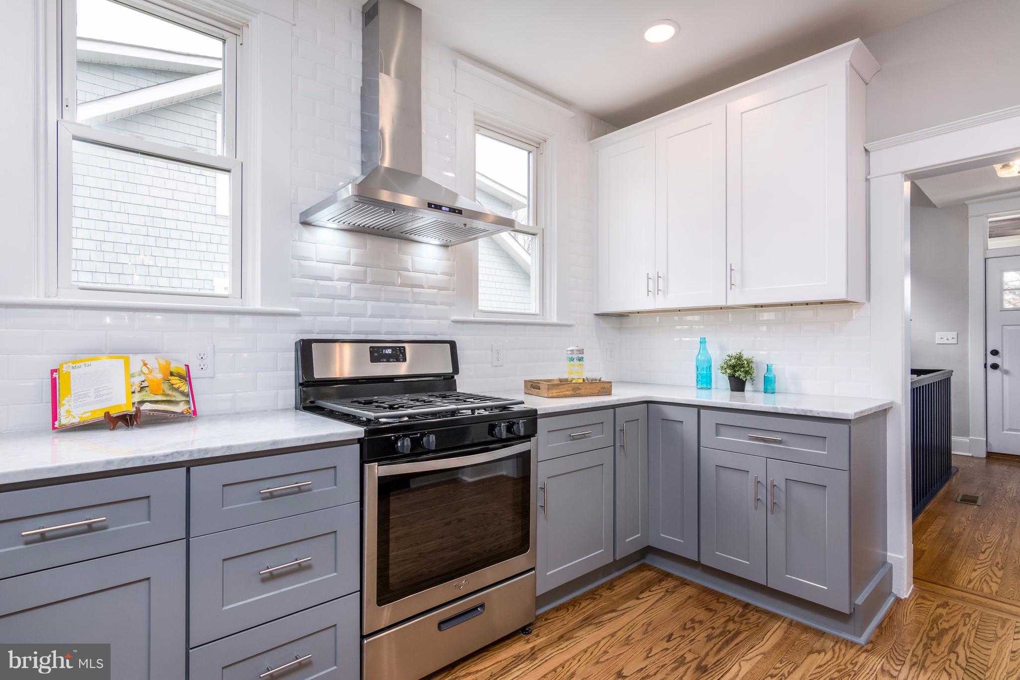 10 Edmondson Ridge Road Catonsville, MD 21228 - Photo 2 of 30 Kitchen