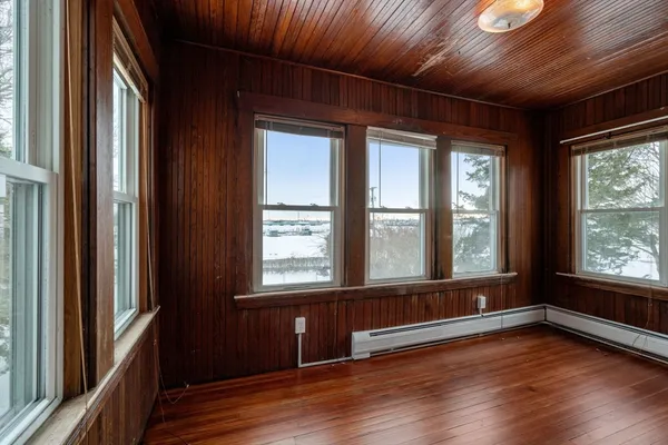 $2,350 | 25-27 Lafayette Street, Unit U2, Fairhaven, MA 02719