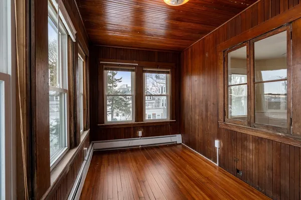 $2,350 | 25-27 Lafayette Street, Unit U2, Fairhaven, MA 02719