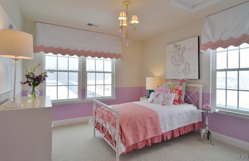 2276 Raya Way Easton, PA 18045 - Photo 3 of 10 Gallery Image 3