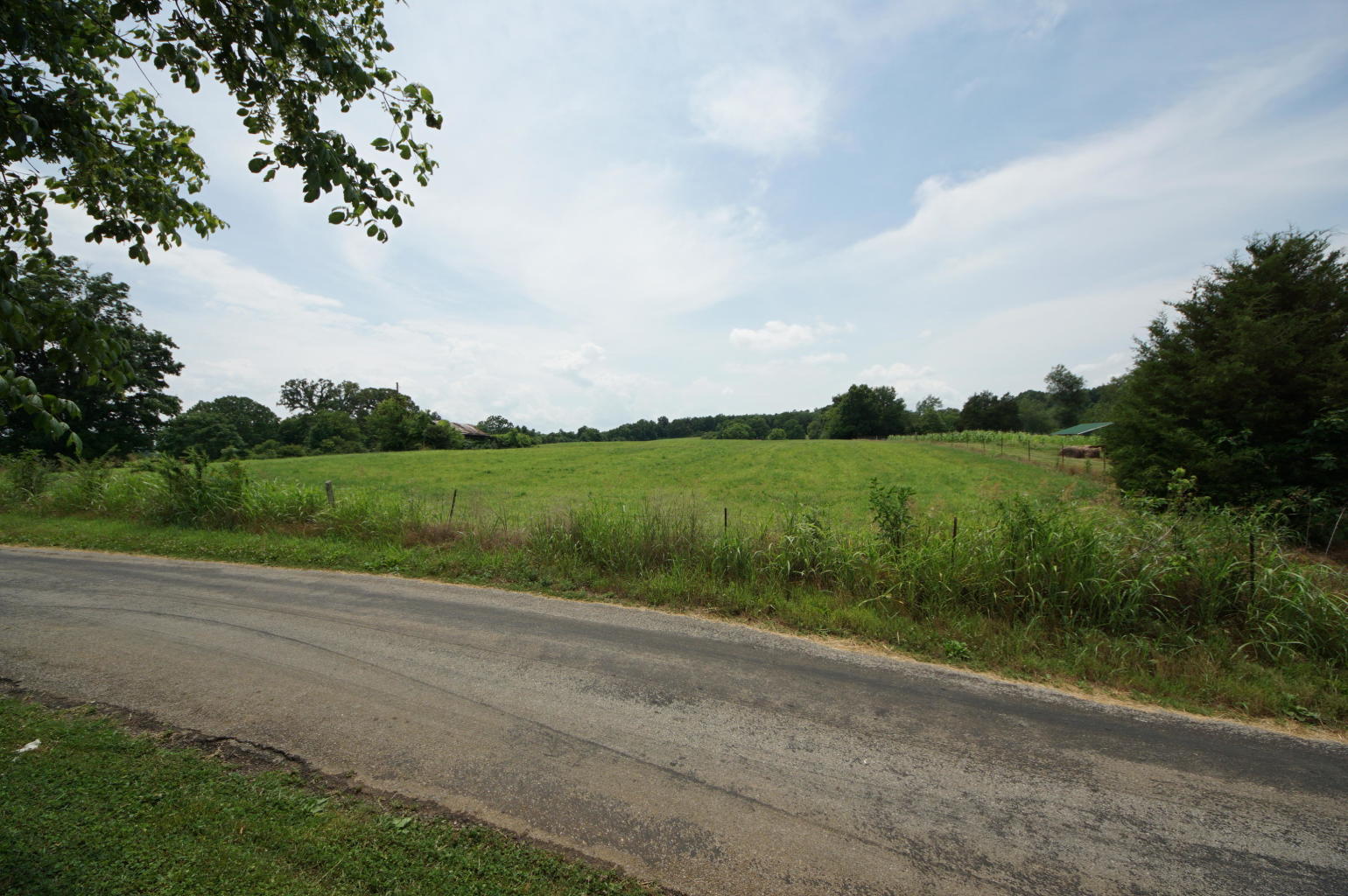 Noel Road Sweetwater, TN 37874 - Photo 2 of 23 Noel 2