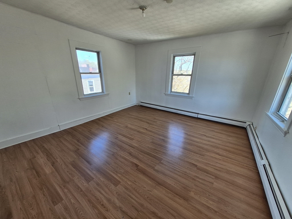 155 R Washington Street, Unit 3 Peabody, MA 01960 - Photo 9 of 17