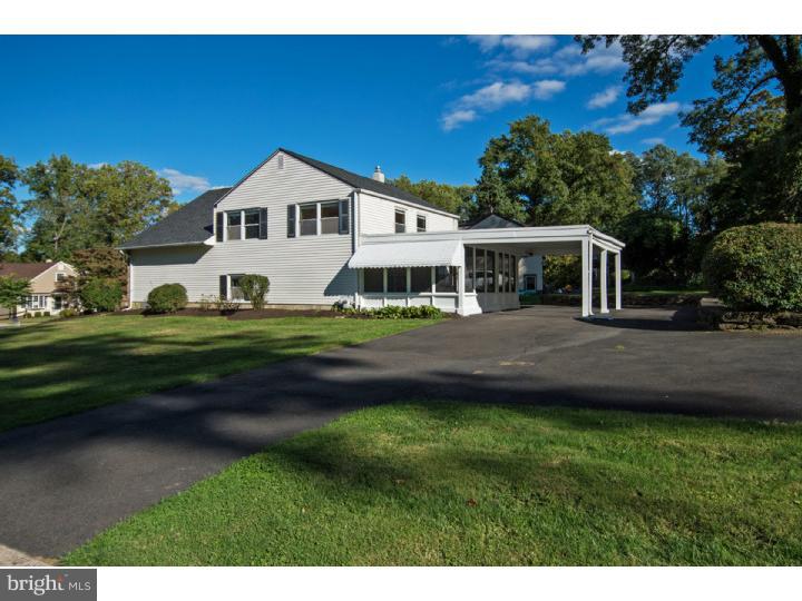 247 Buckboard Road Willow Grove, PA 19090 - Photo 2 of 25 Exterior Back