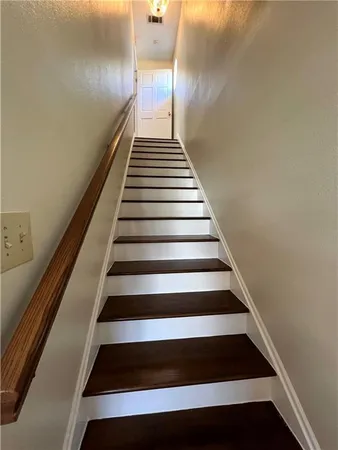 $385,000 | 4504 Lakewood Drive, Metairie, LA 70002