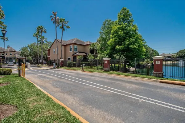 $344,990 | 2220 Chianti Place, Unit 80828, Palm Harbor, FL 34683