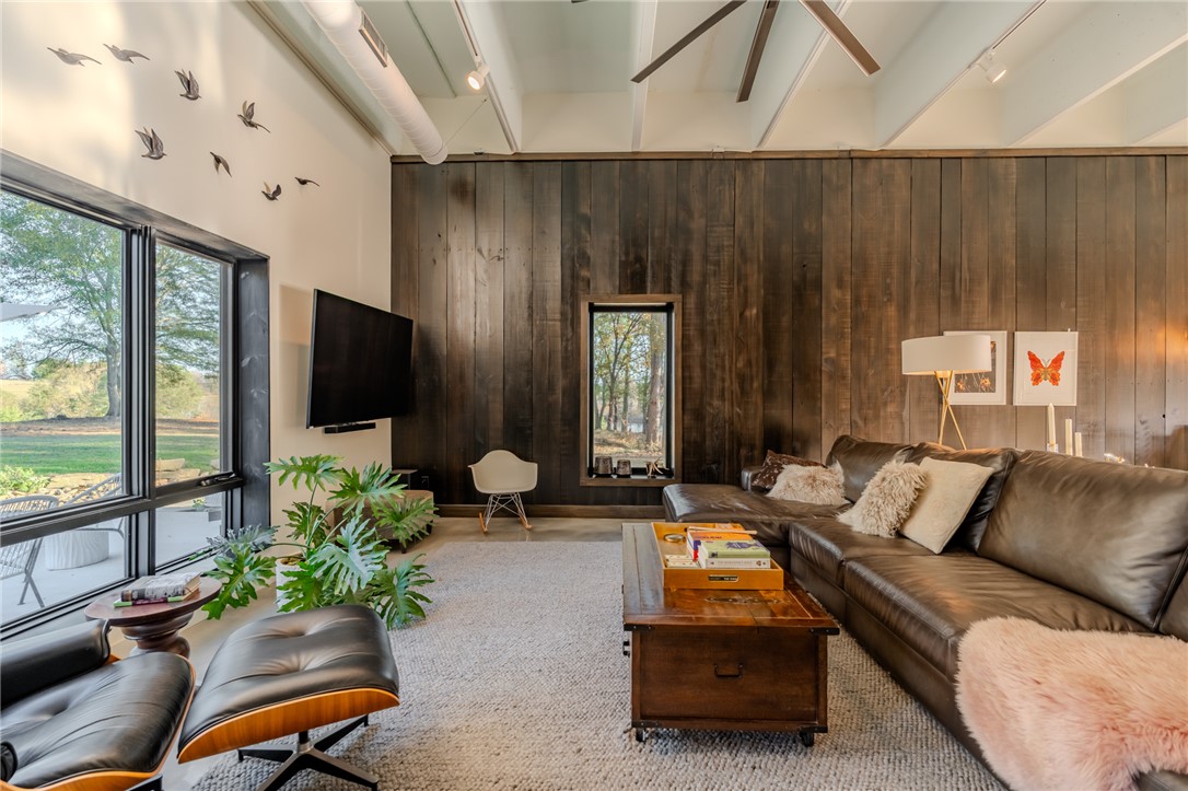 116 Allgood Road Pendleton, SC 29670 - Photo 7 of 50