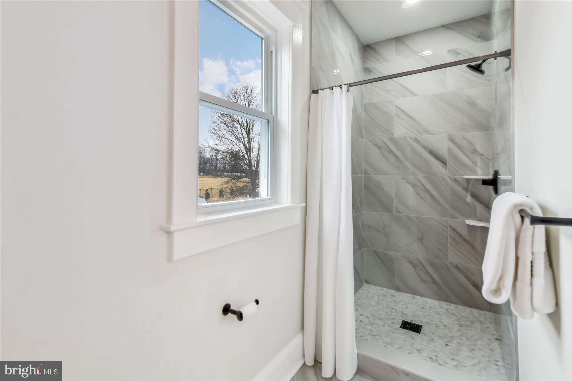 4831 Ridge Road Baltimore, MD 21237 - Photo 19 of 29 Gallery Image 19