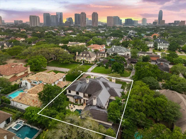 $3,235,000 | 5530 Tilbury Drive, Houston, TX 77056