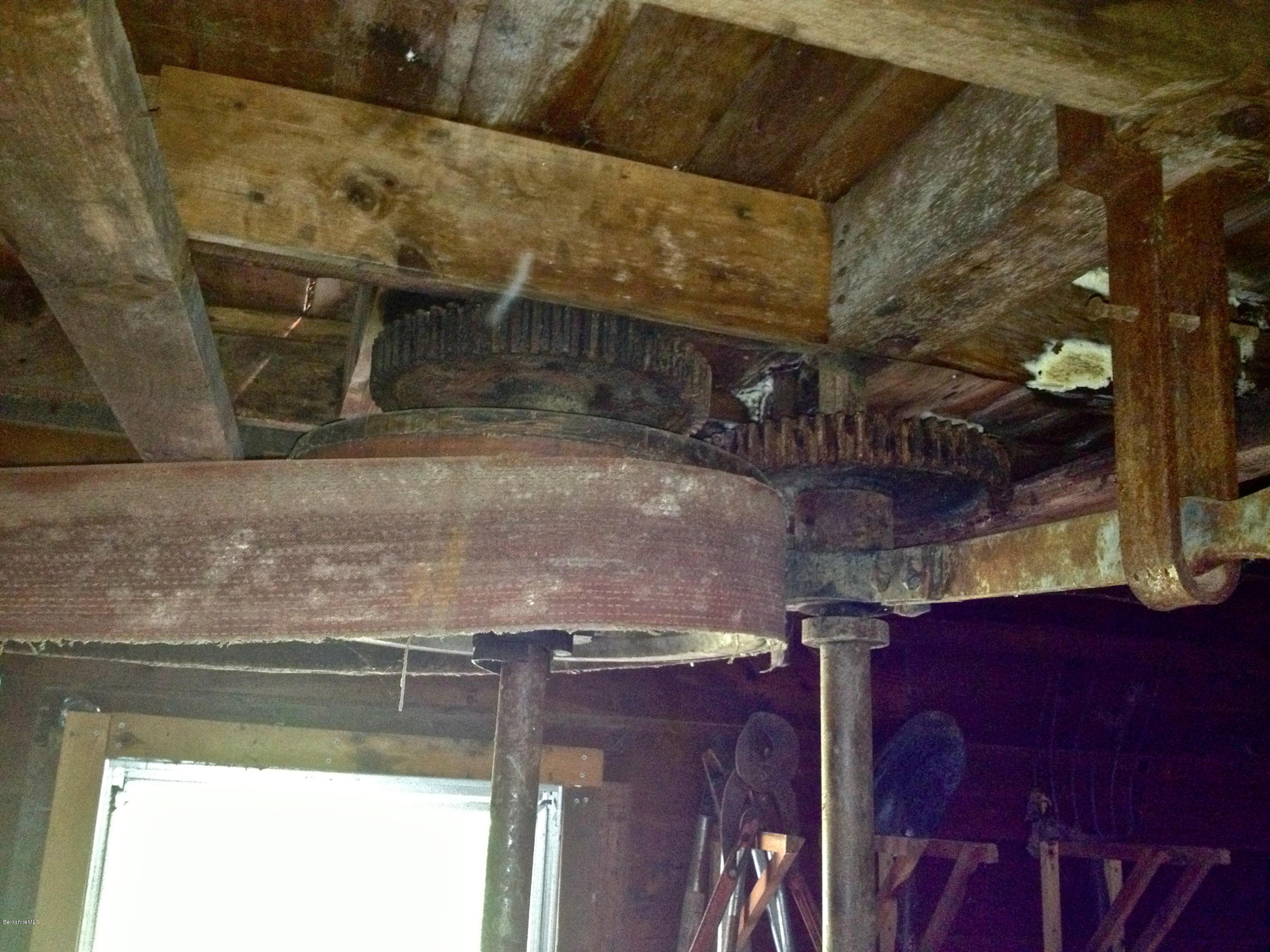 16 Alford Road Alford, MA 01230 - Photo 10 of 14 A BELT