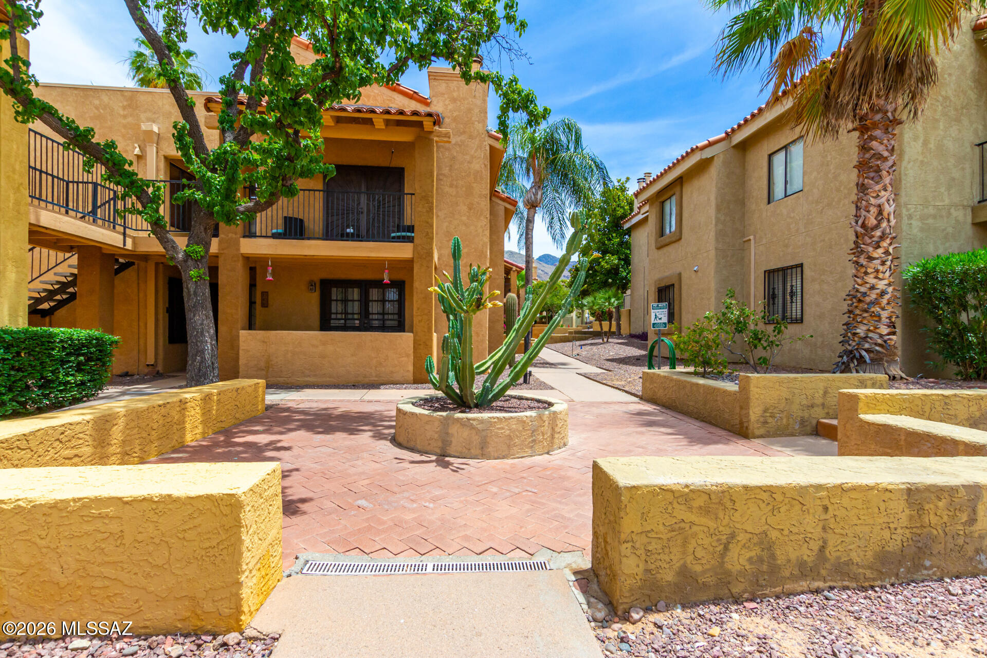 8255 North Oracle Road, Unit 210 Tucson, AZ 85704 - Photo 4 of 26