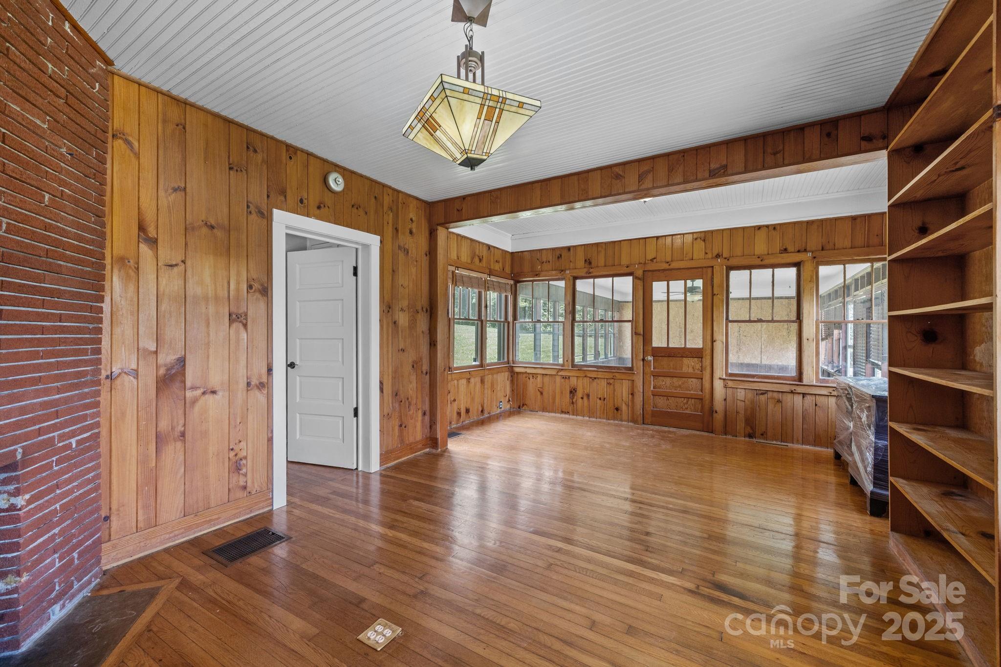 213 Monticello Road Weaverville, NC 28787 - Photo 23 of 36