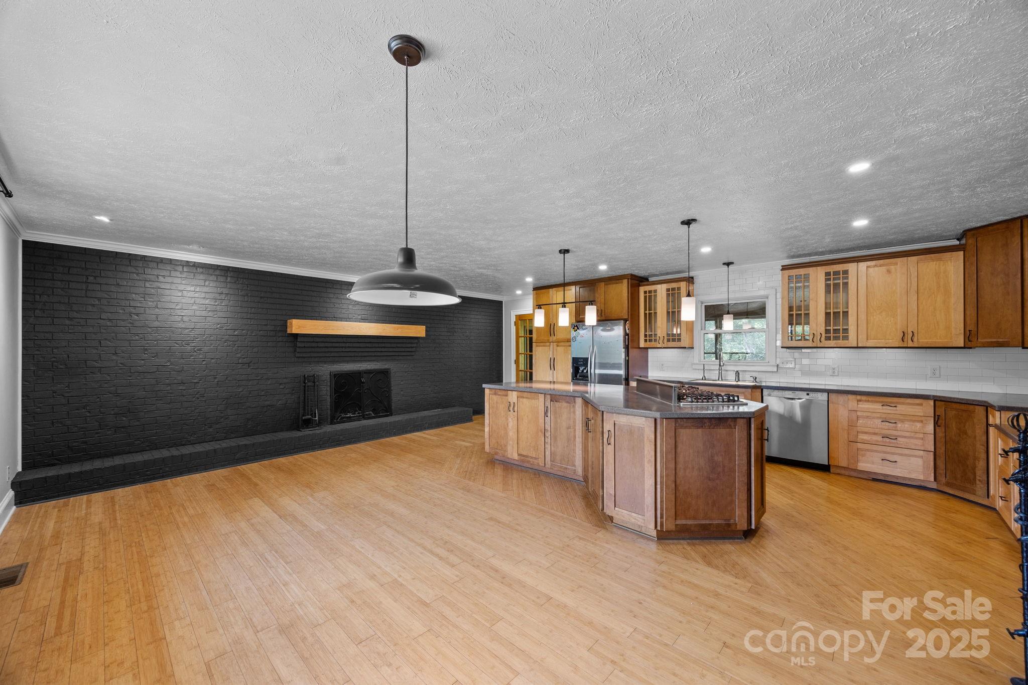 213 Monticello Road Weaverville, NC 28787 - Photo 4 of 36