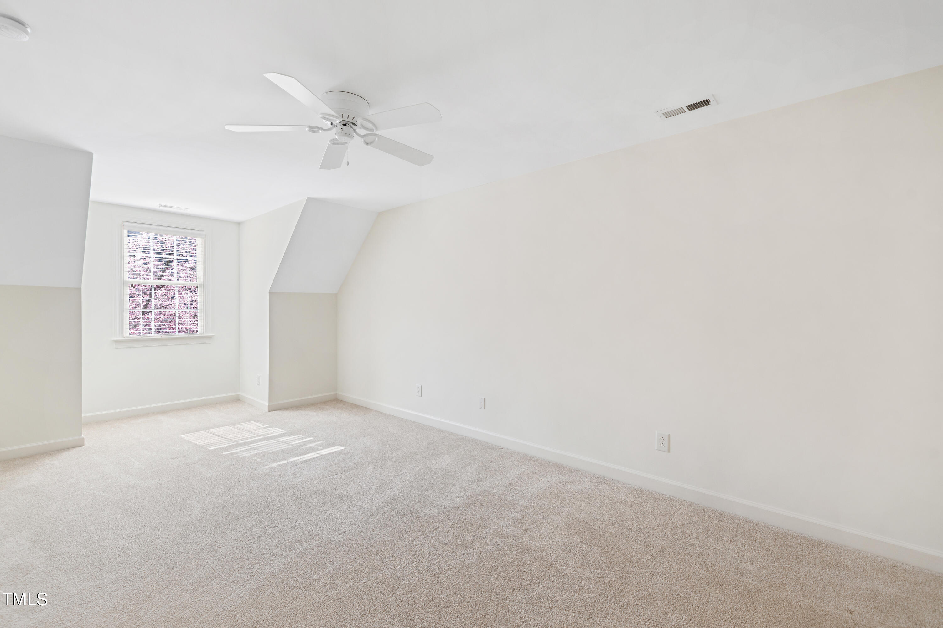 7360 Fontana Ridge Lane Raleigh, NC 27613 - Photo 35 of 48 BEdroom 3