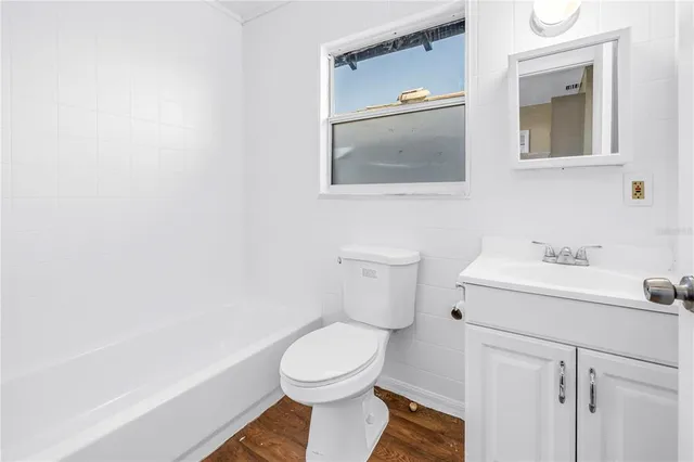 $700,000 | 1012 Granville Court North, St. Petersburg, FL 33701