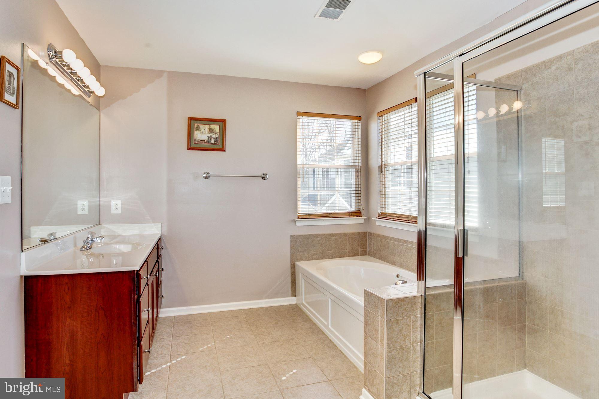 4003 Brummel Road Pasadena, MD 21122 - Photo 16 of 30 Master Bath