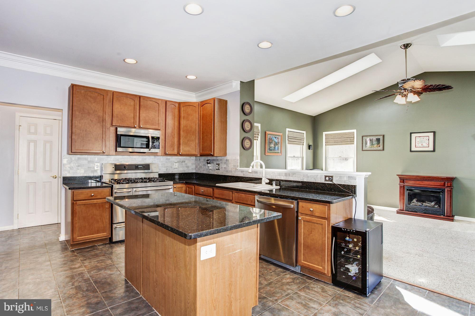 4003 Brummel Road Pasadena, MD 21122 - Photo 5 of 30 Kitchen