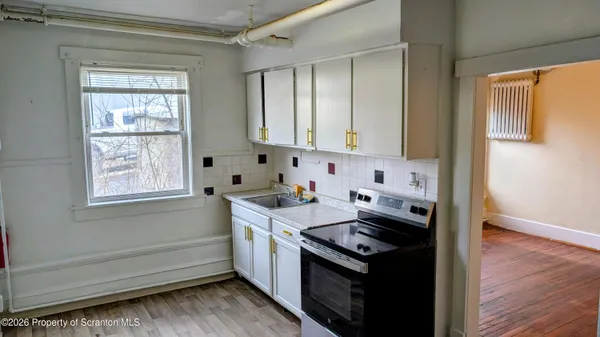 $1,250 | 1411 North Washington Avenue, Unit B2, Scranton, PA 18509