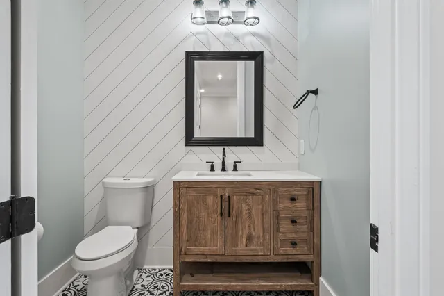 $1,350,000 | 369 Edisto Drive, Moncks Corner, SC 29461