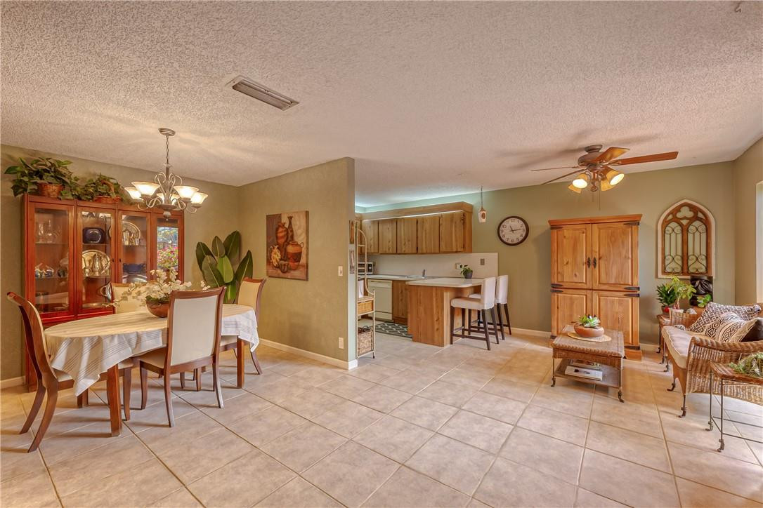 281 Woodland Road Palm Springs, FL 33461 - Photo 3 of 39 Photo 3