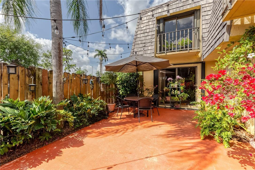 281 Woodland Road Palm Springs, FL 33461 - Photo 38 of 39 Photo 39