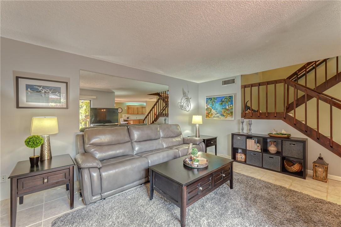 281 Woodland Road Palm Springs, FL 33461 - Photo 8 of 39 Photo 8