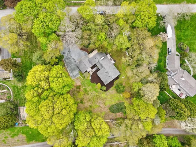 $1,250,000 | 58 Leonard Drive, Tiverton, RI 02878