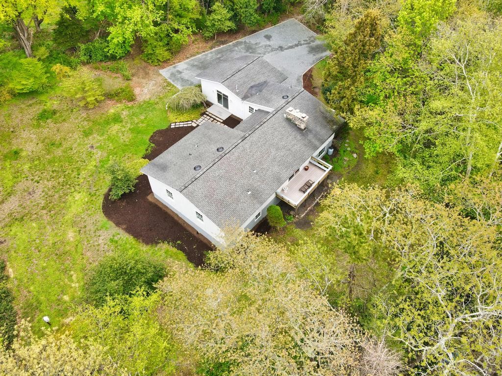 58 Leonard Drive Tiverton, RI 02878 - Photo 17 of 50