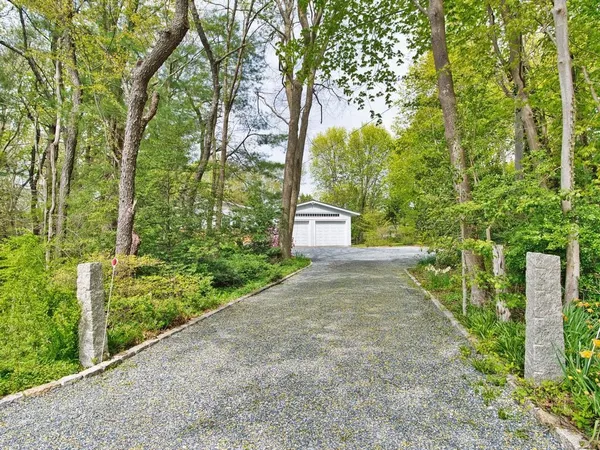 $1,250,000 | 58 Leonard Drive, Tiverton, RI 02878