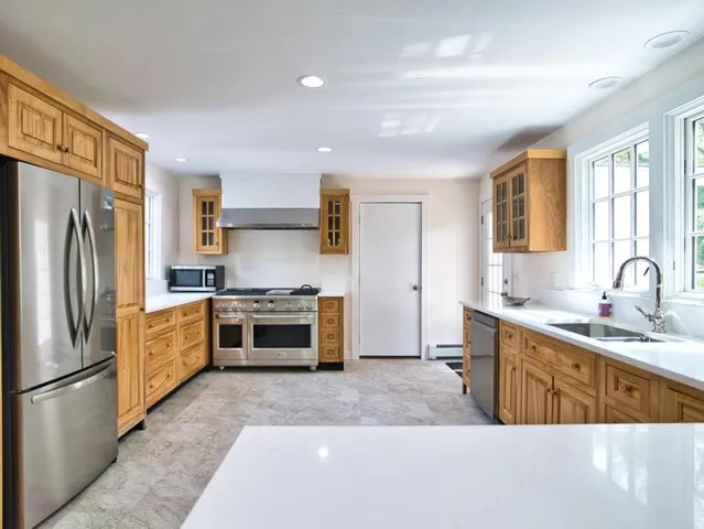 $1,250,000 | 58 Leonard Drive, Tiverton, RI 02878