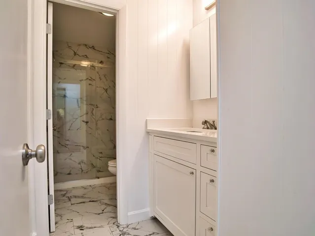 $1,250,000 | 58 Leonard Drive, Tiverton, RI 02878