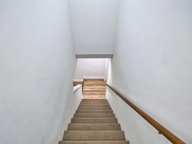 $1,250,000 | 58 Leonard Drive, Tiverton, RI 02878