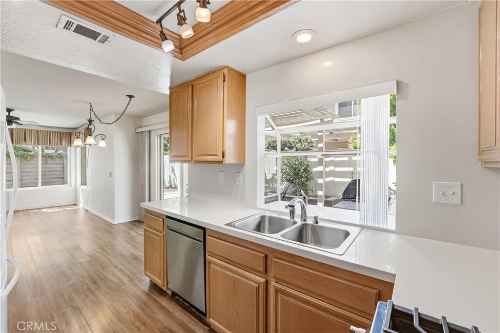 977 Auburn Road San Dimas, CA 91773 - Photo 12 of 42