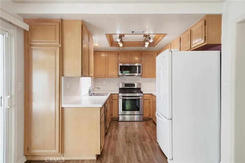 977 Auburn Road San Dimas, CA 91773 - Photo 13 of 42