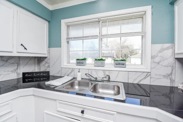 $200,000 | 2708 Morningside Lane, Pasadena, TX 77506