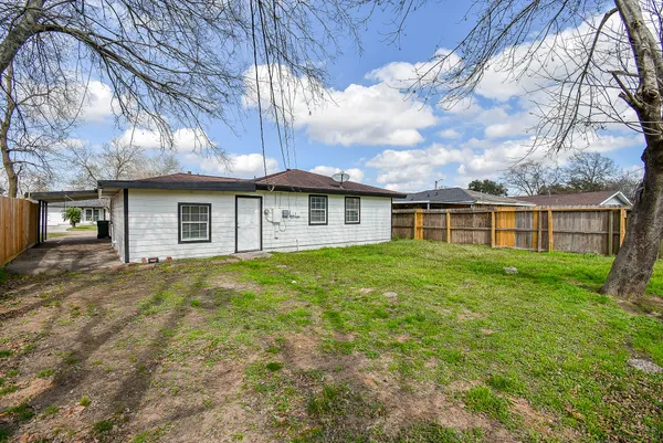 $200,000 | 2708 Morningside Lane, Pasadena, TX 77506