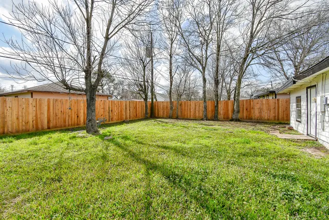 $215,000 | 2708 Morningside Lane, Pasadena, TX 77506