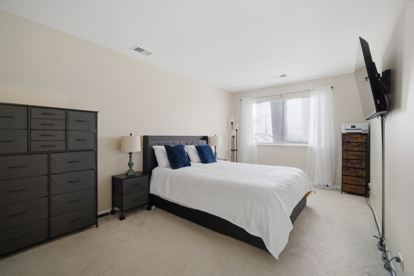 607 West Central Road, Unit 1A Mount Prospect, IL 60056 - Photo 11 of 14