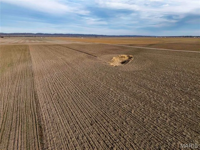 $1 | 0 Bond Road, Chester, IL 62233