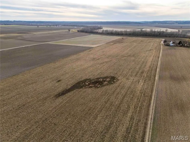 $1 | 0 Bond Road, Chester, IL 62233