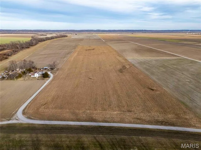 $1 | 0 Bond Road, Chester, IL 62233