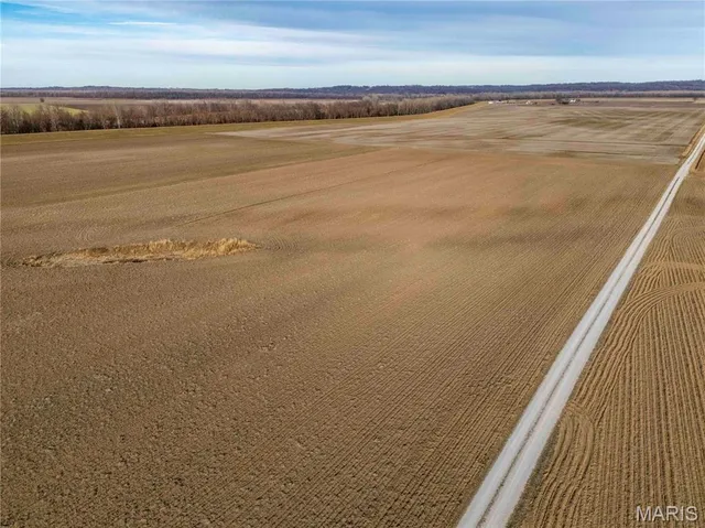 $1 | 0 Bond Road, Chester, IL 62233